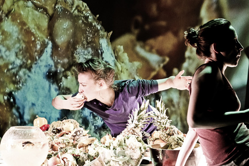 LIQUID LOFT / CHRIS HARING